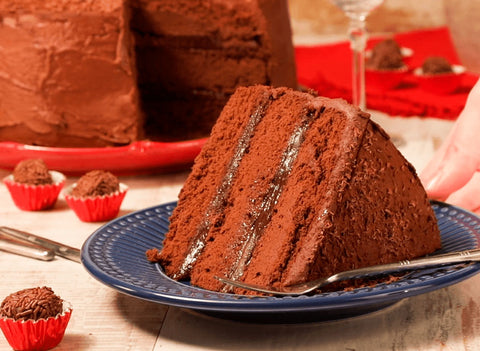 Receita - Bolo em camadas de brigadeiro